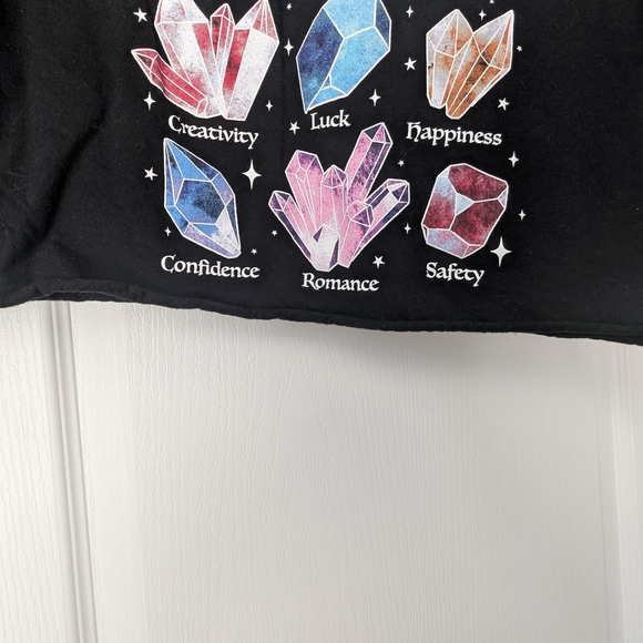 Hot Topic Crystal Graphic Crop Top Size Small - Picture 3 of 5